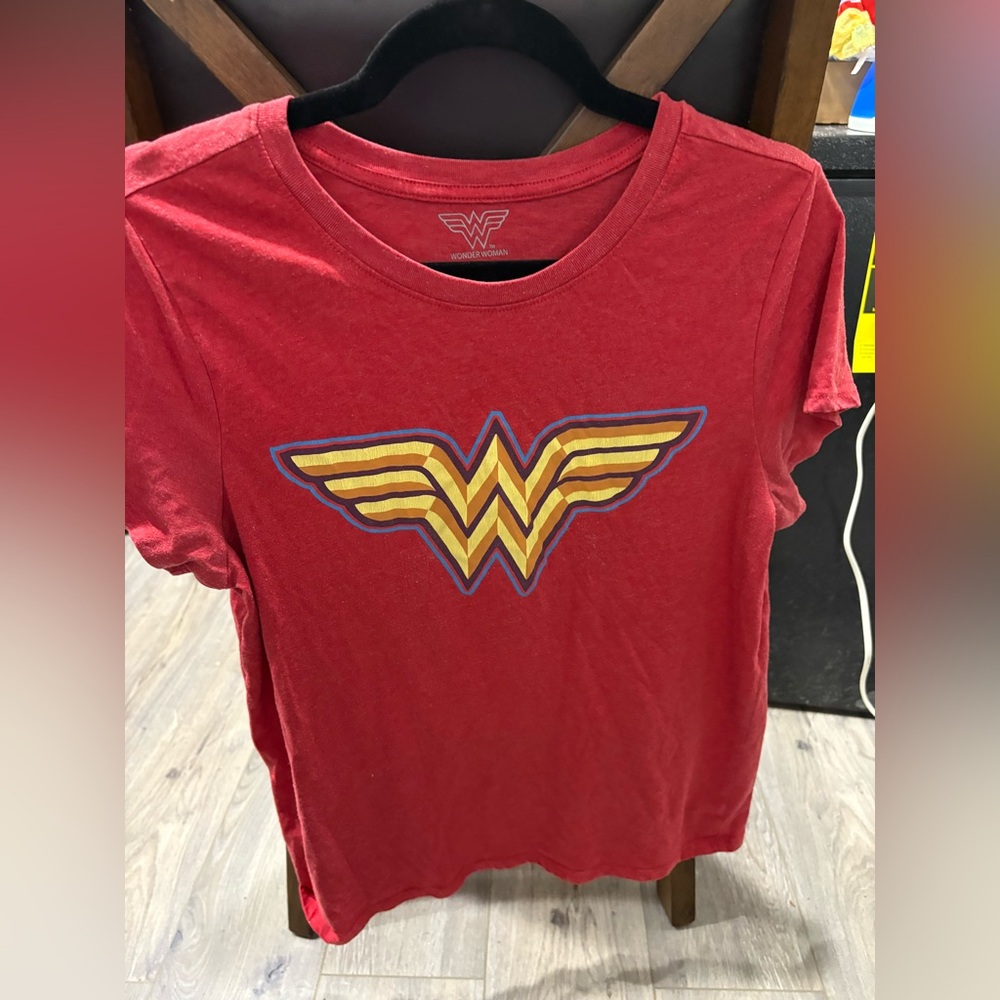 Marvel Red Wonder Woman Logo T-Shirt